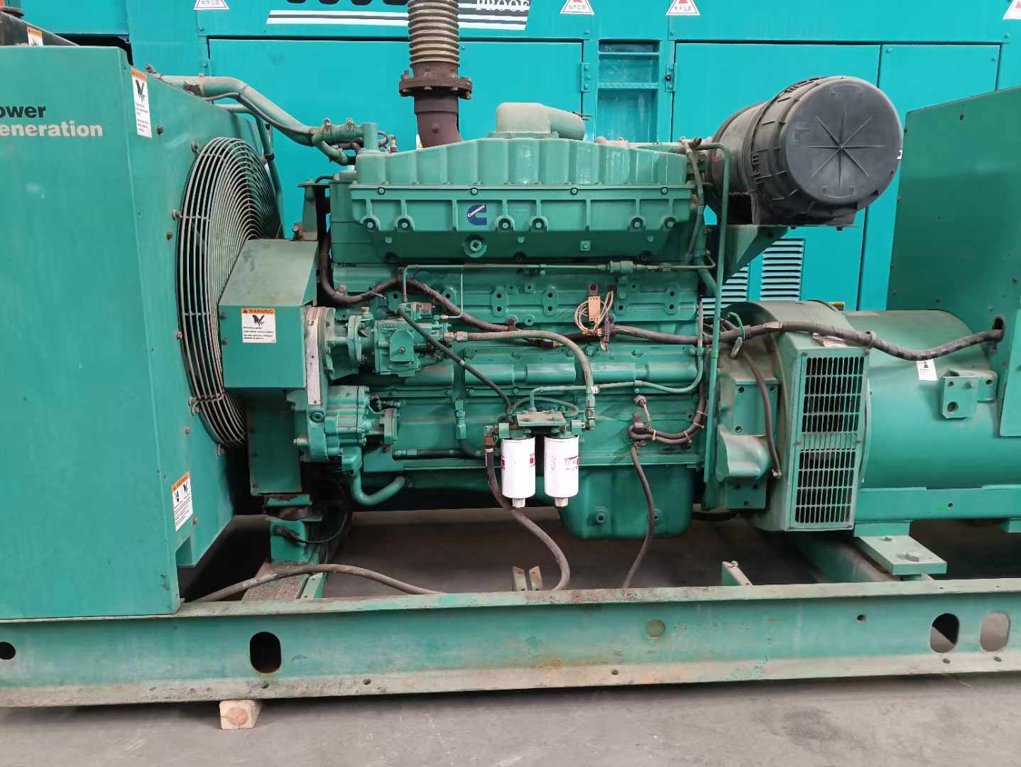 遂平过载会对 600kW 柴油发电机组造成哪些损害?